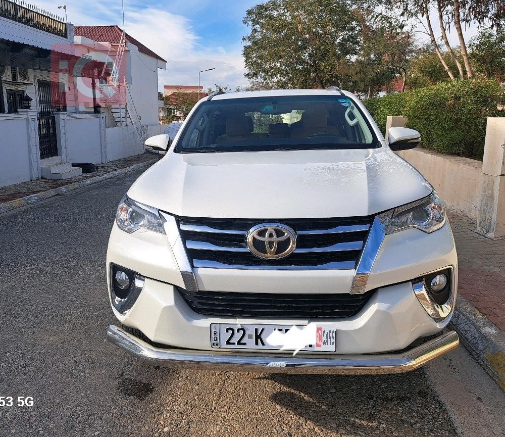 تۆیۆتا فۆرچێنەر